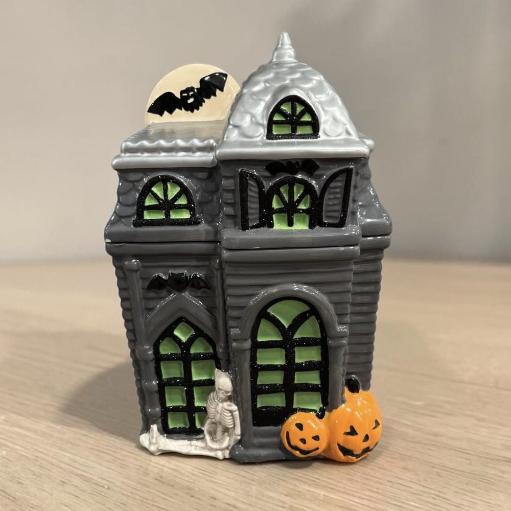 Cheryl's Cookies Haunted House Halloween Ceramic Cookie Jar